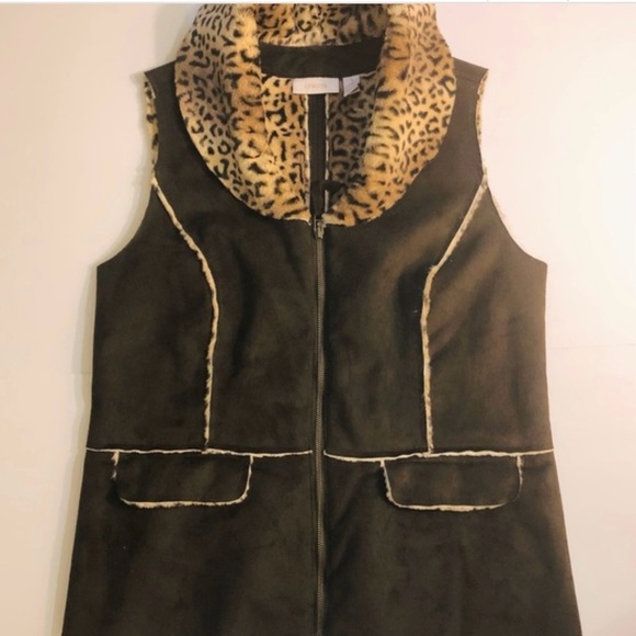 Chico's 1 Faux Brown Suede vest with faux leopard fur - Picture 2 of 8